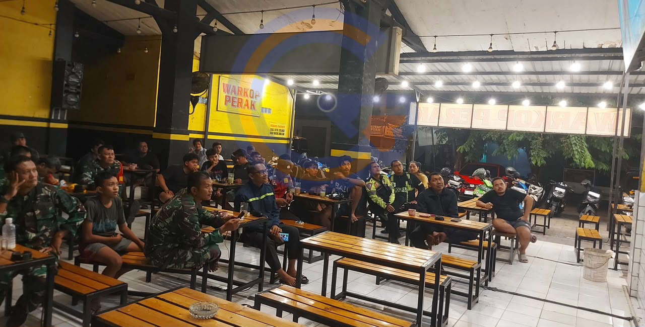 Memperkuat Sinergi, Koramil dan Polsek Taman Sidoarjo Mengajak Nobar Pildun 2026